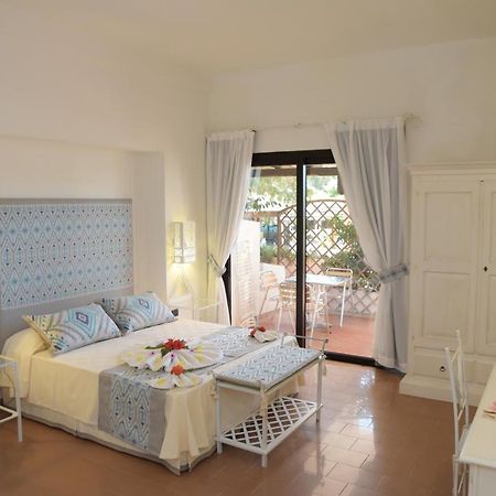Hotel Altura Villasimius Ngoại thất bức ảnh