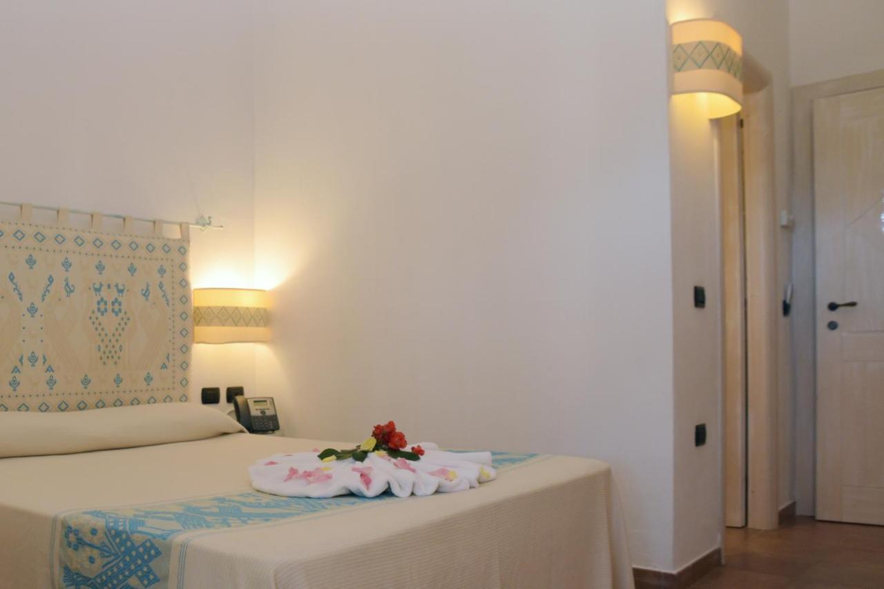 Hotel Altura Villasimius Ngoại thất bức ảnh